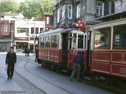 old_tram4.jpg